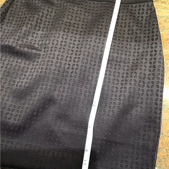 Elegant yet FUN purple Pencil Skirt - Picture 10 of 10